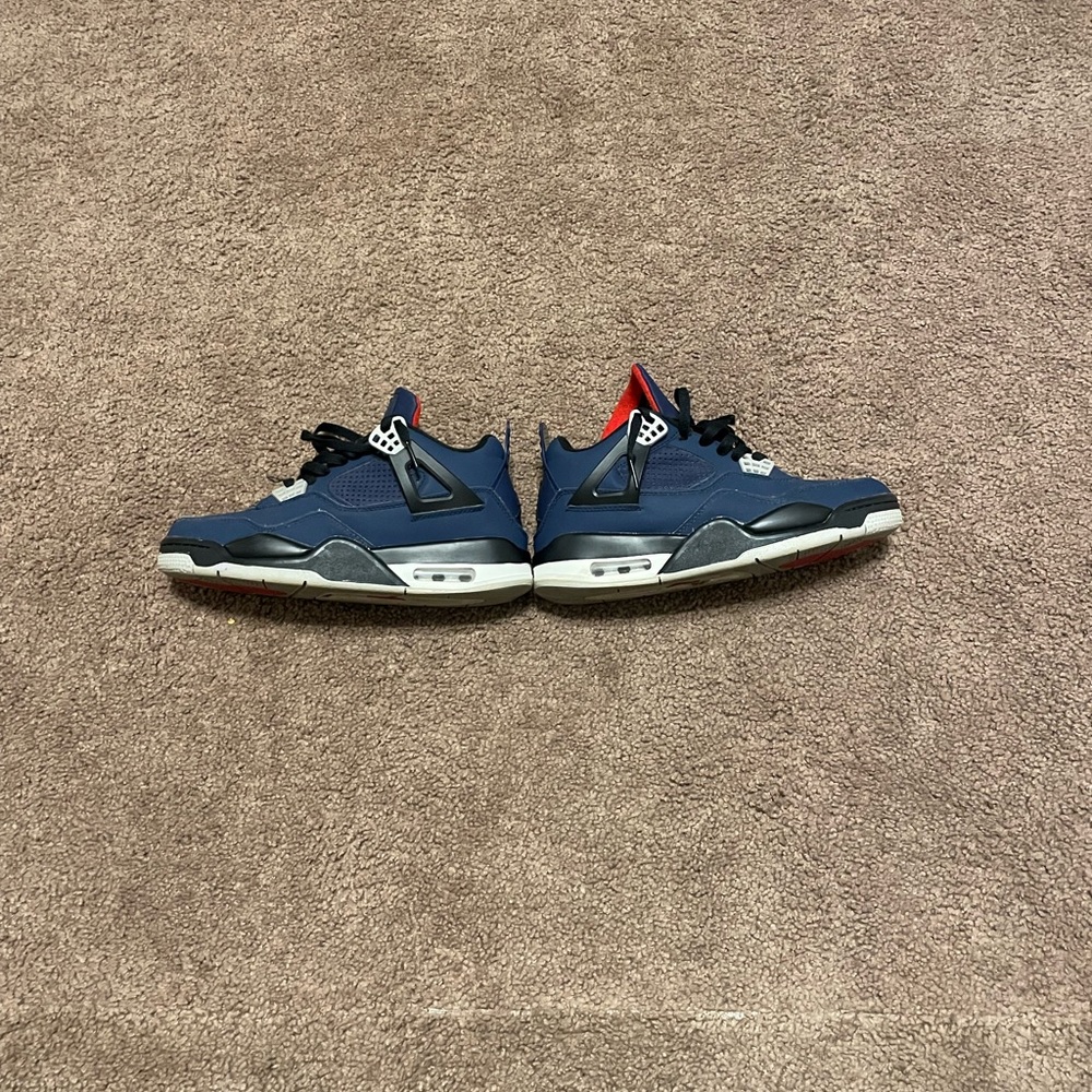 AIR Jordan 4 ‘Loyal blue’
